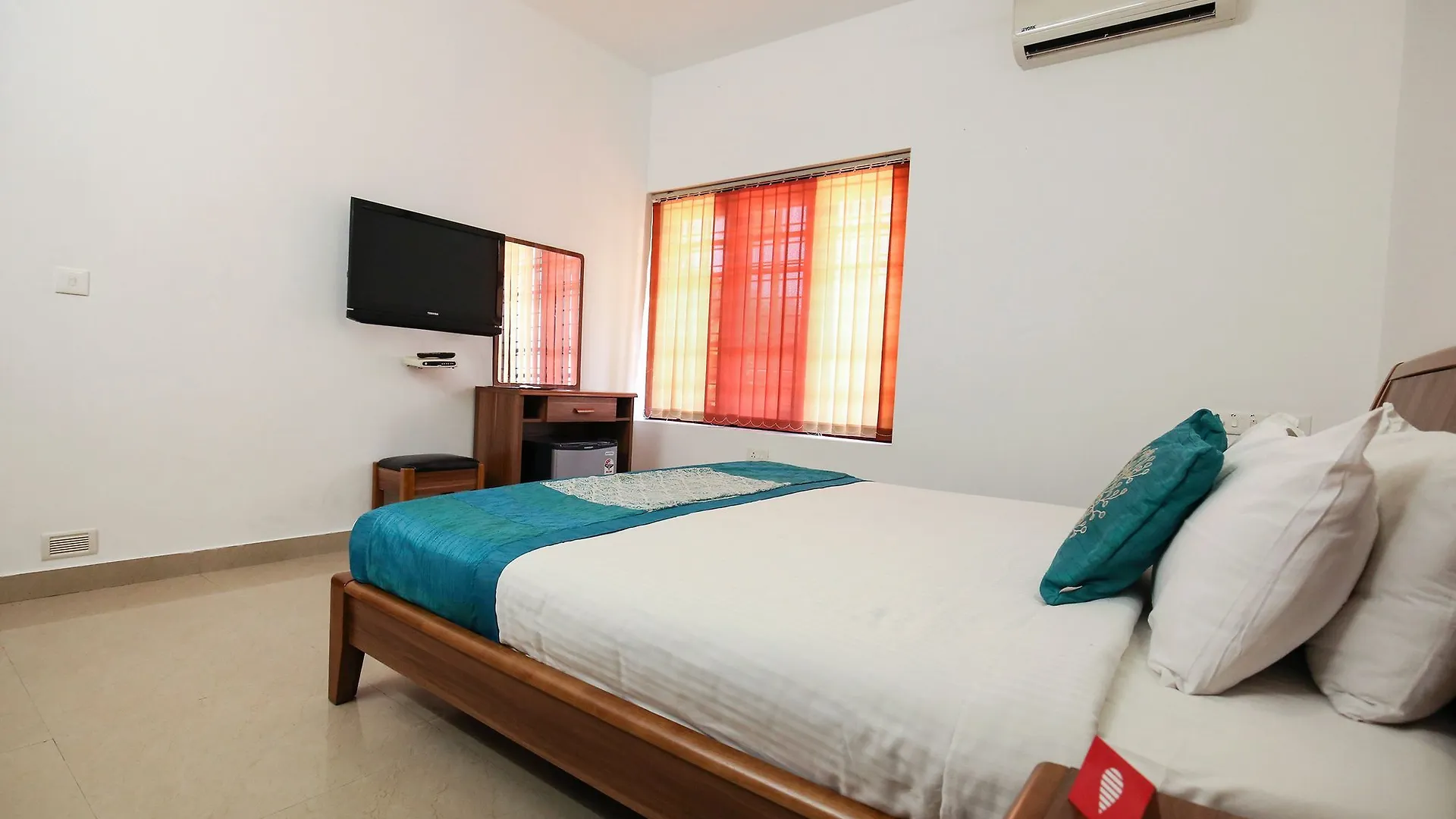 Hotel Oyo 2114 Lake Garden Alappuzha